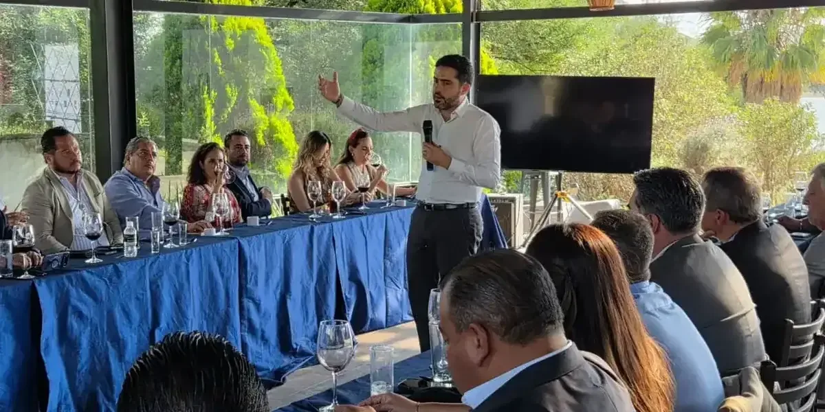La iniciativa busca fortalecer el sector hotelero mediante colaboración y estrategias conjuntas.