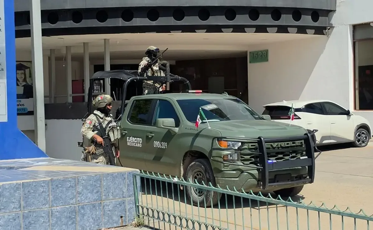 La privación de libertad de dos estadounidenses en Culiacán genera preocupación por la seguridad en la región.