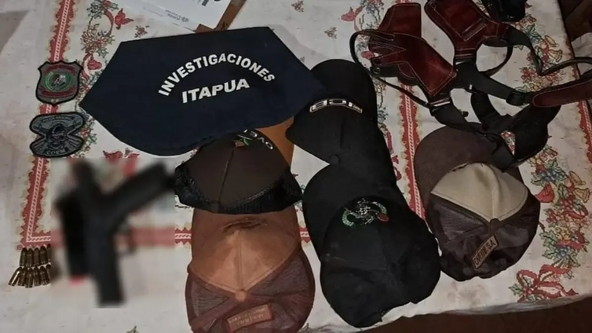 Dos hombres fueron arrestados tras un operativo relacionado con un asalto tipo comando en la zona.