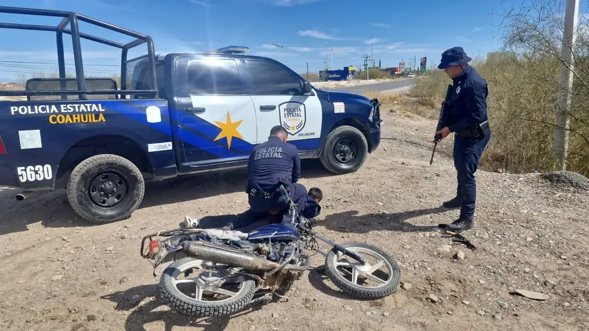 Dos individuos fueron capturados tras un ataque a la autoridad en la carretera Torreón–San Pedro.
