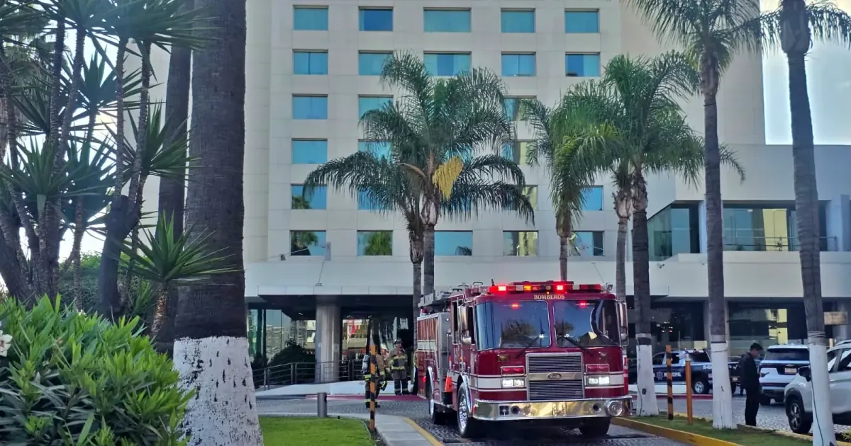 Las autoridades investigan el incidente ocurrido en la cocina del hotel.