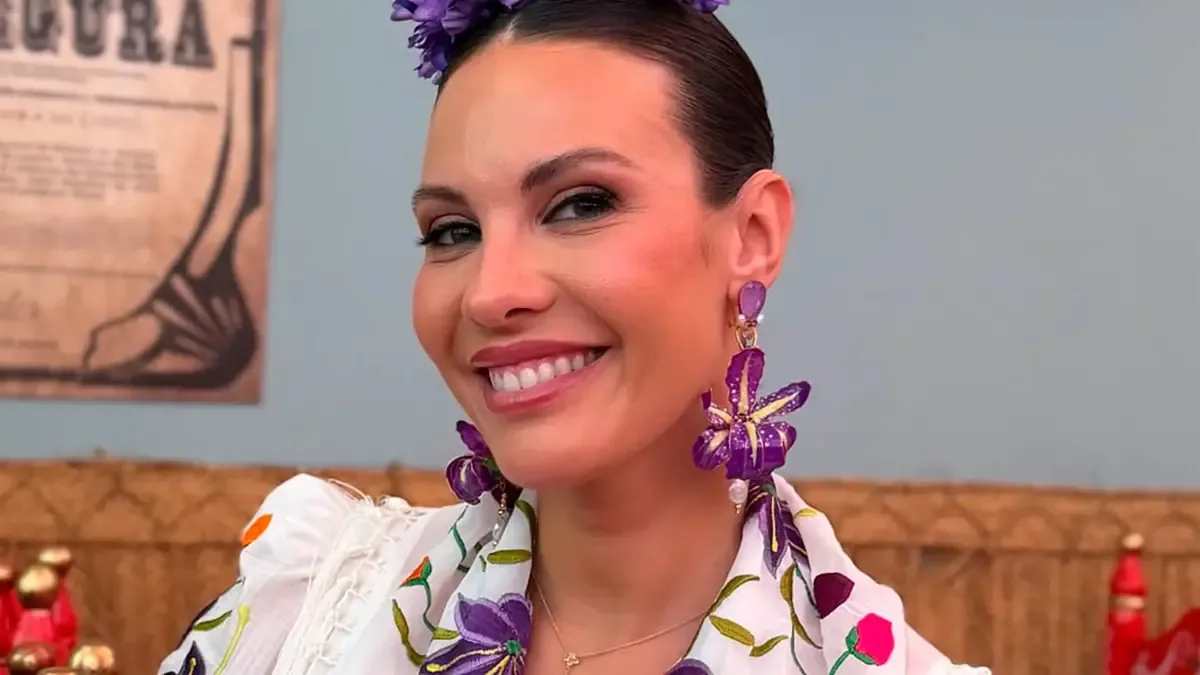 Durante la Feria de Abril, Fran Rivera expresa su deseo de disfrutar con su madre Jessica Bueno en un ambiente de mayores.