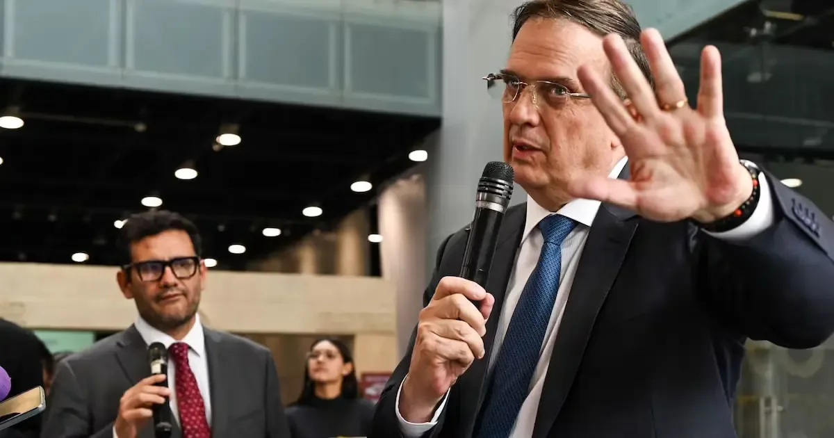 El secretario de Economía enfatiza la continuidad de negociaciones comerciales a pesar de cambios políticos en Estados Unidos.