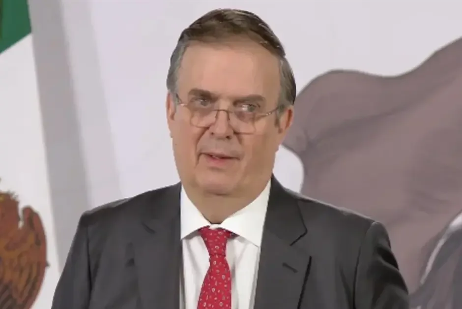 Ebrard Casaubón durante la conferencia sobre la revisión del T-MEC.