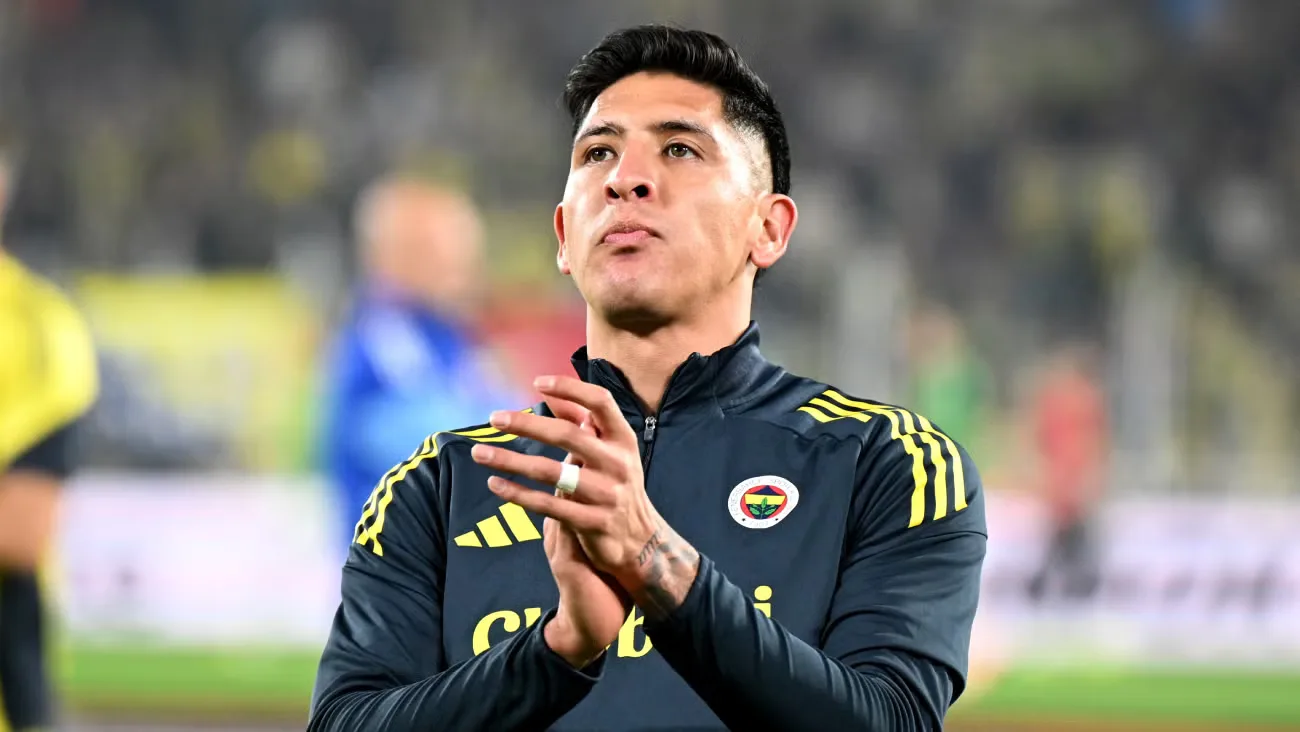 Edson Álvarez podría volver al Ajax, club donde destacó en Europa.