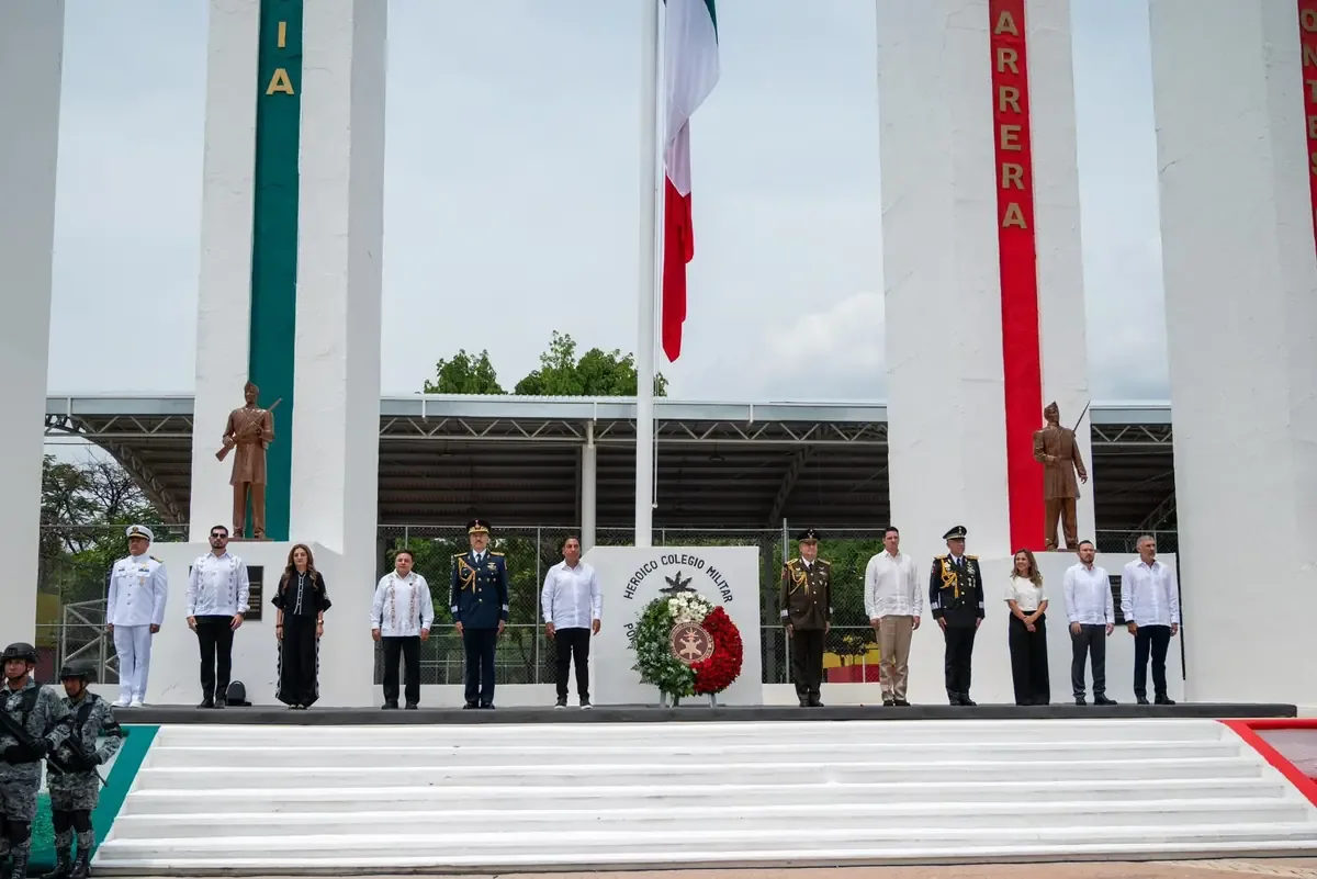 La ceremonia resalta el compromiso con la seguridad y la unidad nacional en Chiapas.