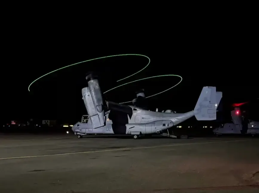 El ejército de EE. UU. apoya labores de rescate tras devastadores sismos en Venezuela.