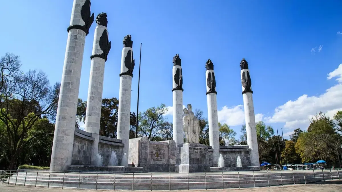 En esta fecha se celebran importantes acontecimientos históricos en México y el mundo.