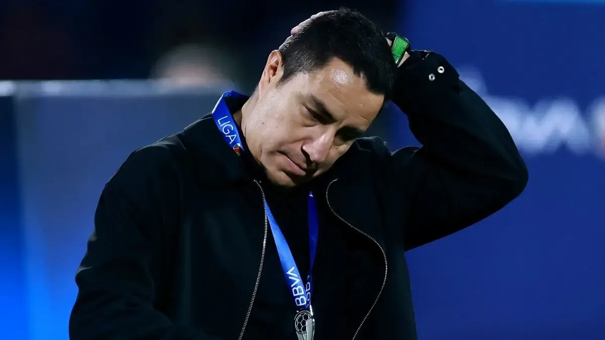 La publicación del entrenador ha avivado rumores sobre su continuidad en el equipo.