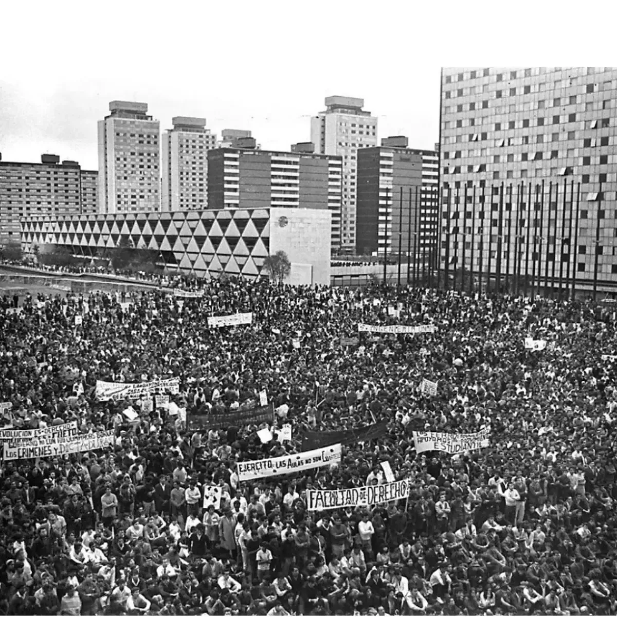 La conmemoración del 2 de octubre refleja la lucha por los derechos humanos.