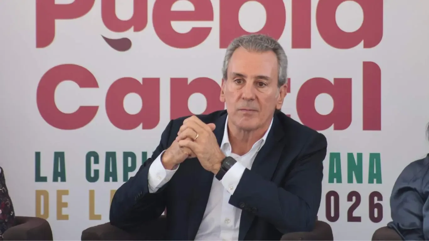 "El alcalde de Puebla, José Chedraui Budib, durante su declaración sobre las protestas."