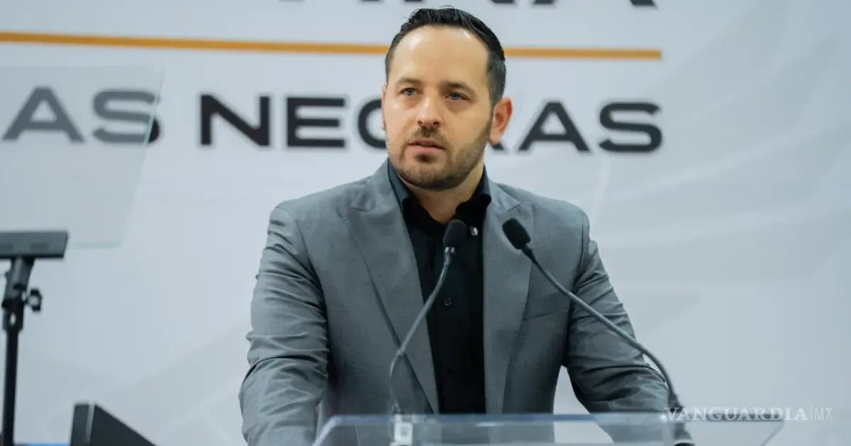El alcalde Jacobo Rodríguez busca soluciones para el desempleo en Piedras Negras.