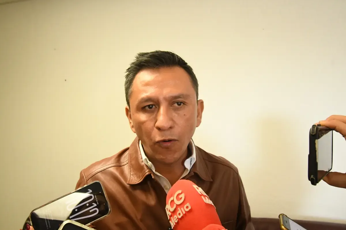 El alcalde Miguel Ángel Ramírez destaca la mejora en el servicio de agua y minimiza la preocupación por deudas con CFE y Conagua.