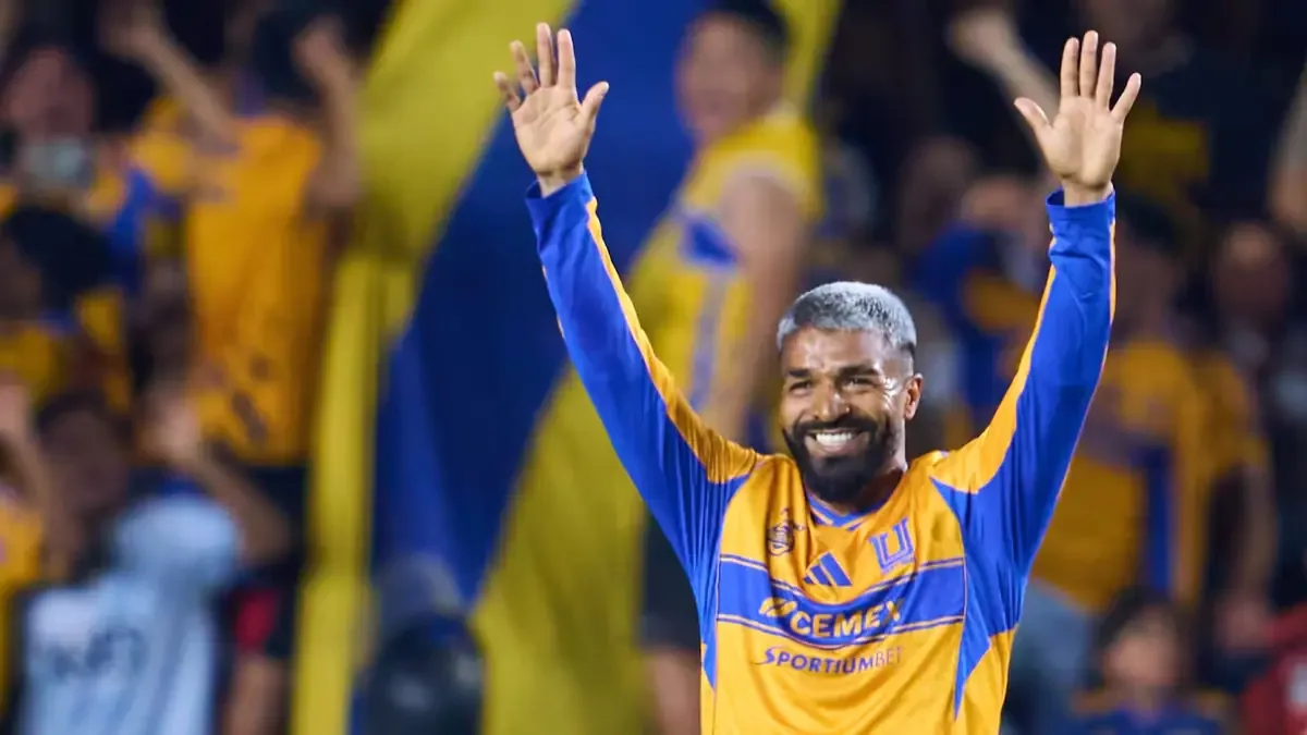 El Búfalo Aguirre se estrenó con un gol que coloca a Tigres en ventaja frente a Forge FC.