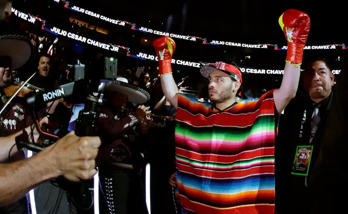 El boxeador mexicano se enfrentará al peruano David Solorzano en Reynosa.