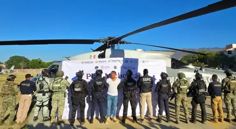 “El Bótox” enfrenta cargos por el homicidio del líder limonero en Michoacán.