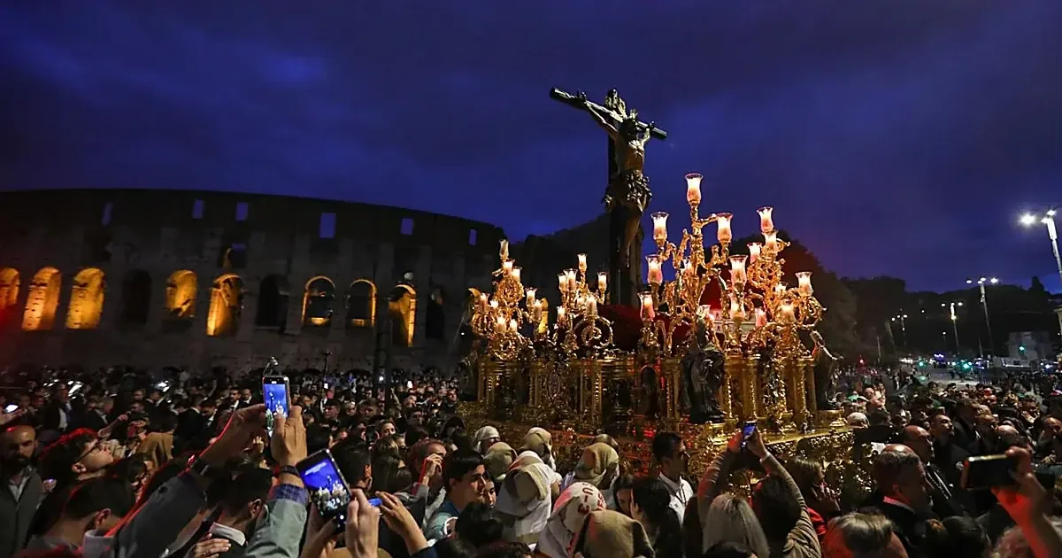 La Gran Procesión de las cofradías andaluzas marcó un hito en la historia.