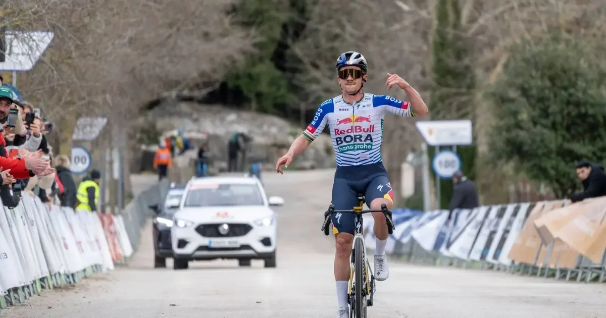 El ciclista belga se hace con el liderato tras un impresionante ataque en el tramo final.