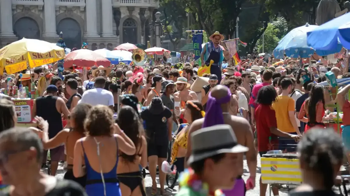El clima traerá calor y lluvias locales en diferentes regiones del país.