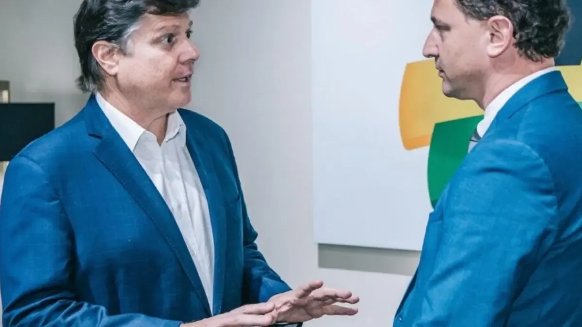 El diputado federal reafirma su compromiso con el partido y su alineación con la derecha.