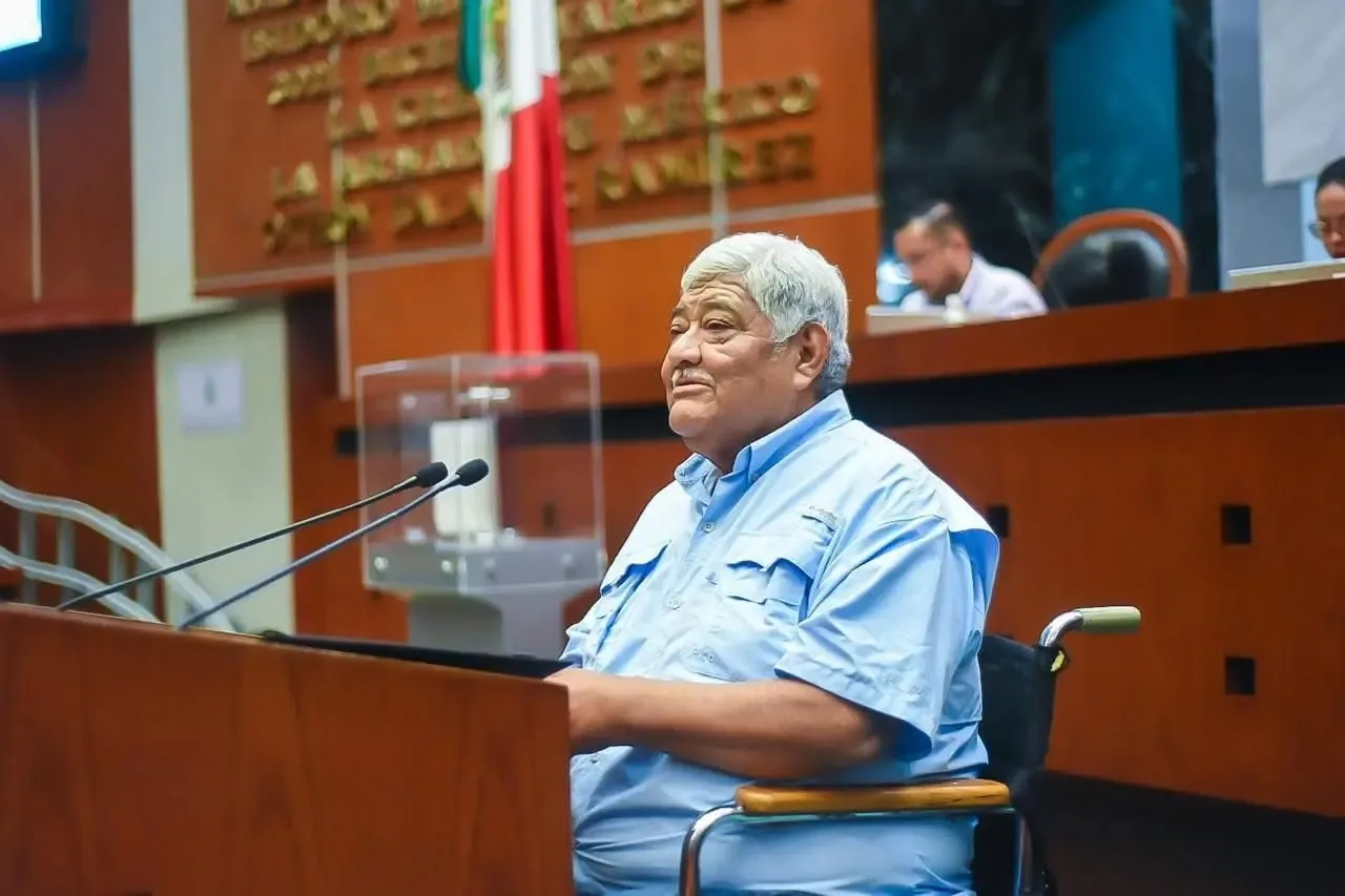 El diputado Juan Valenzo Villanueva aboga por más recursos en "Pensión Guerrero".