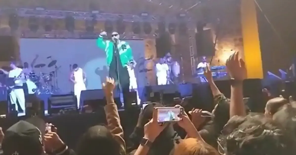 El dúo cubano utilizó su presentación para hacer un llamado político desde México.