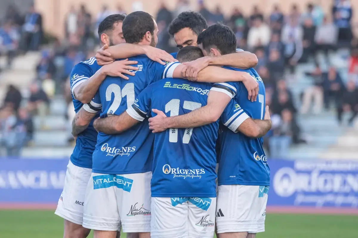 El equipo busca sumar su victoria número 17 para aspirar al ascenso en la Segunda Andaluza.