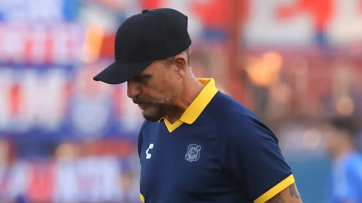 El equipo chileno busca un nuevo rumbo tras el cese de su entrenador.