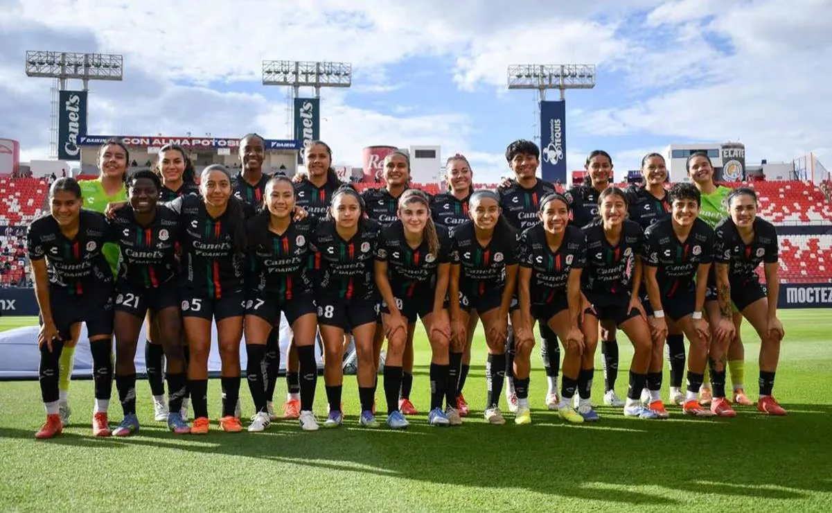 El equipo del Atlético de San Luis Femenil en un partido reciente del Clausura 2026.