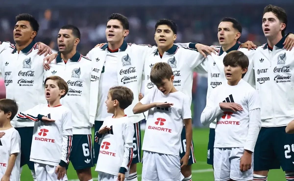 El equipo mexicano se enfrenta a Bélgica en un partido clave de preparación para el Mundial.