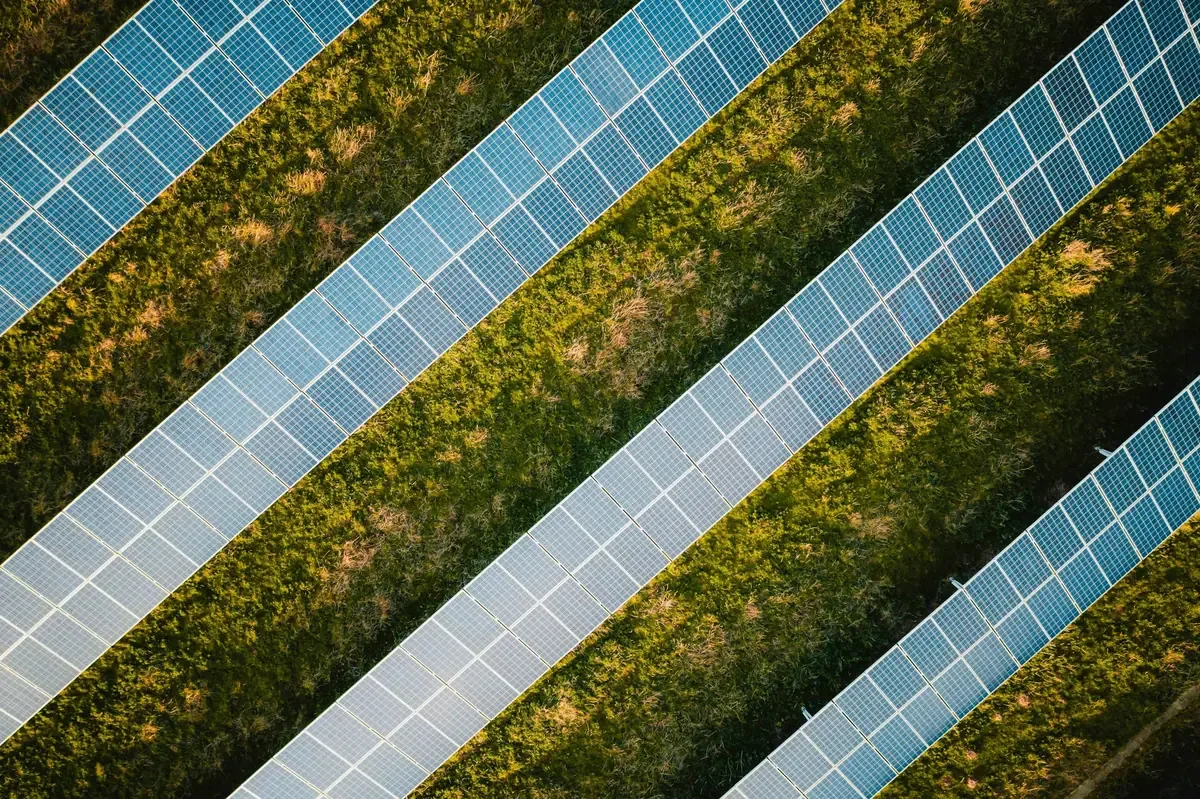 El estado suma cuatro parques fotovoltaicos, destacando su potencial energético.