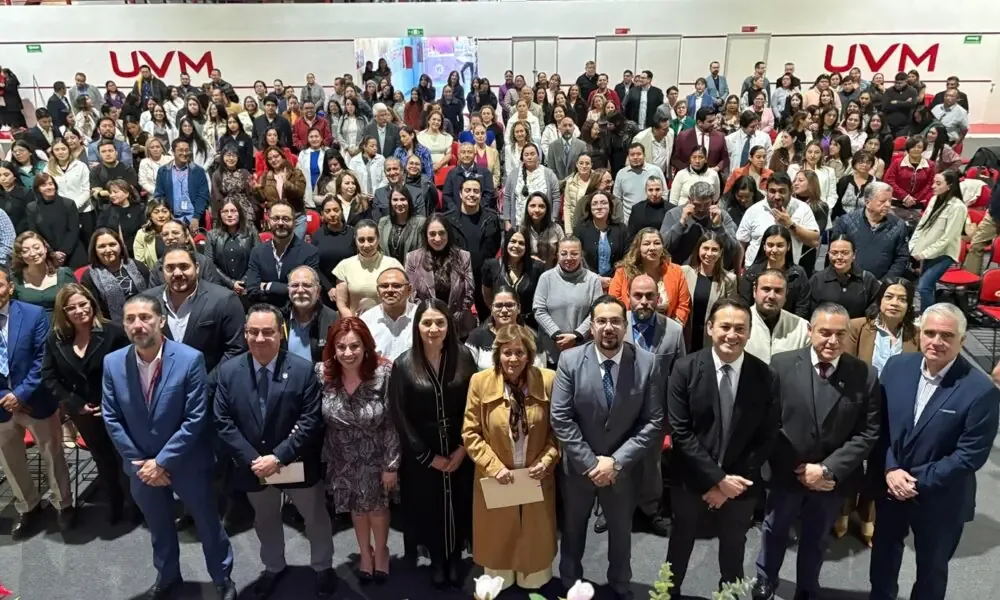 El evento reunió a 550 profesionales, promoviendo la capacitación en odontología y la mejora de la salud bucal en el estado.