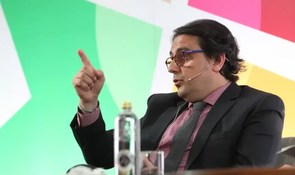El exdiputado y médico vuelve a su consulta tras una breve etapa política.
