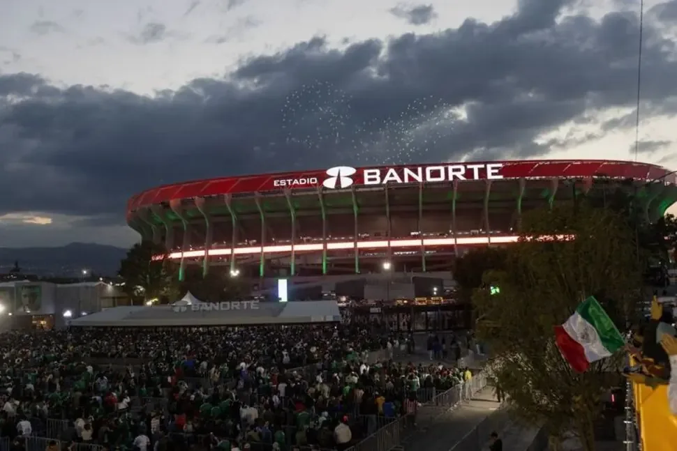 El exjugador destaca la importancia del enfoque y las dificultades de fans mexicanos en EE. UU.