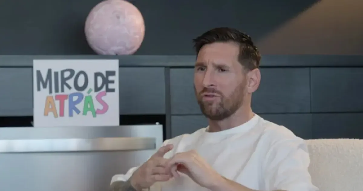 El famoso futbolista habló sobre la educación y momentos clave de su carrera en una reciente entrevista.