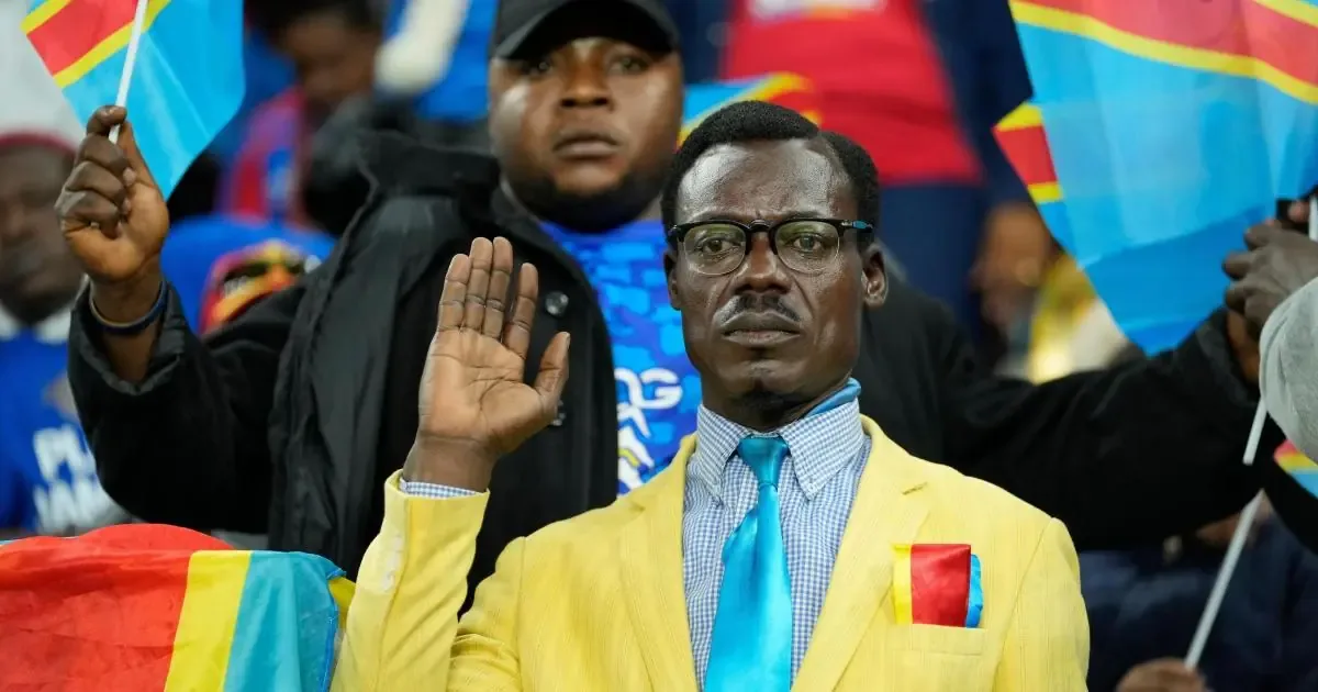 El fan destacado del Congo no pudo asistir al playoff en Guadalajara debido a complicaciones con su visa.