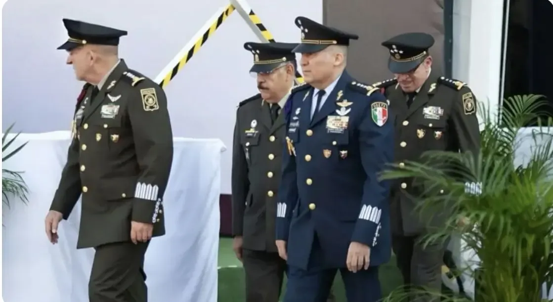 "El General Enrique Martínez López, nuevo Subsecretario de Defensa Nacional, toma posesión."