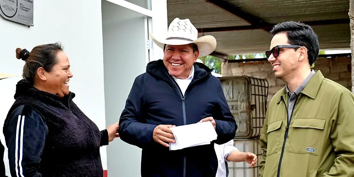 El Gobernador David Monreal durante la entrega de obras de vivienda digna en Zacatecas.