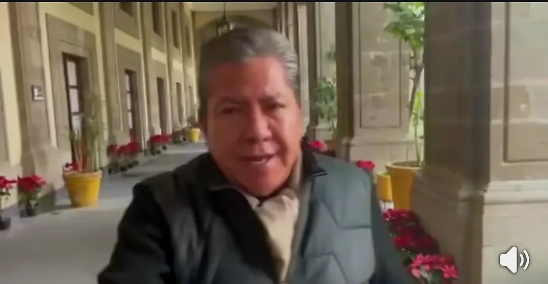 El gobernador David Monreal durante sus gestiones en la Ciudad de México para Zacatecas.