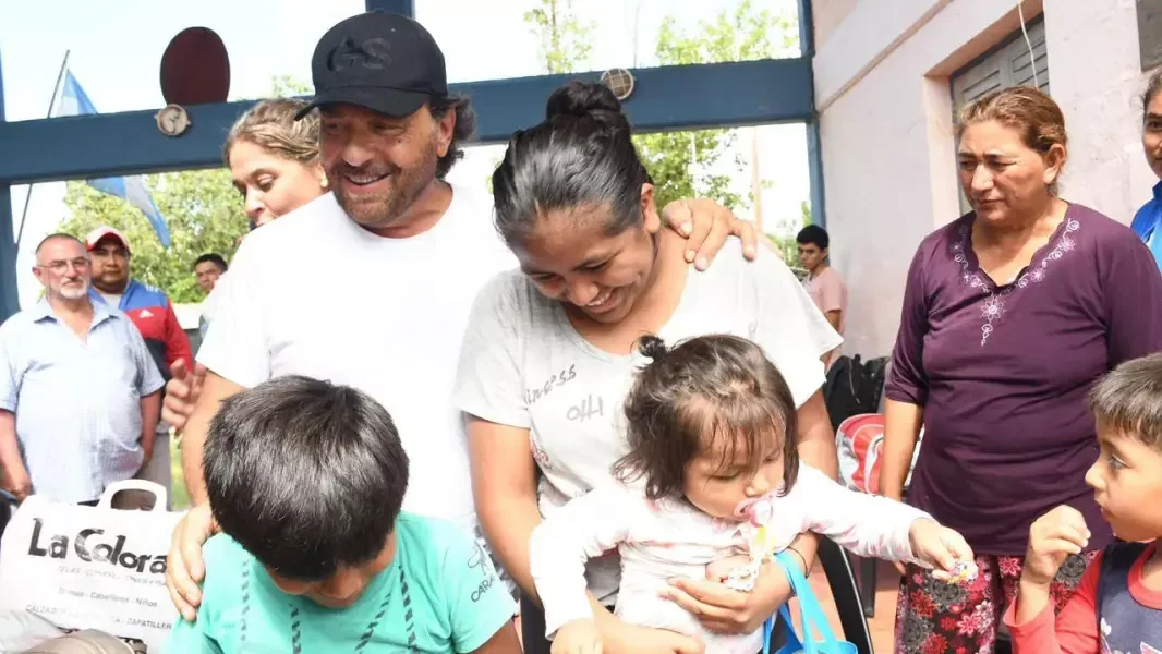 El gobernador garantiza el apoyo a las familias afectadas por las inundaciones en el sur de la provincia.
