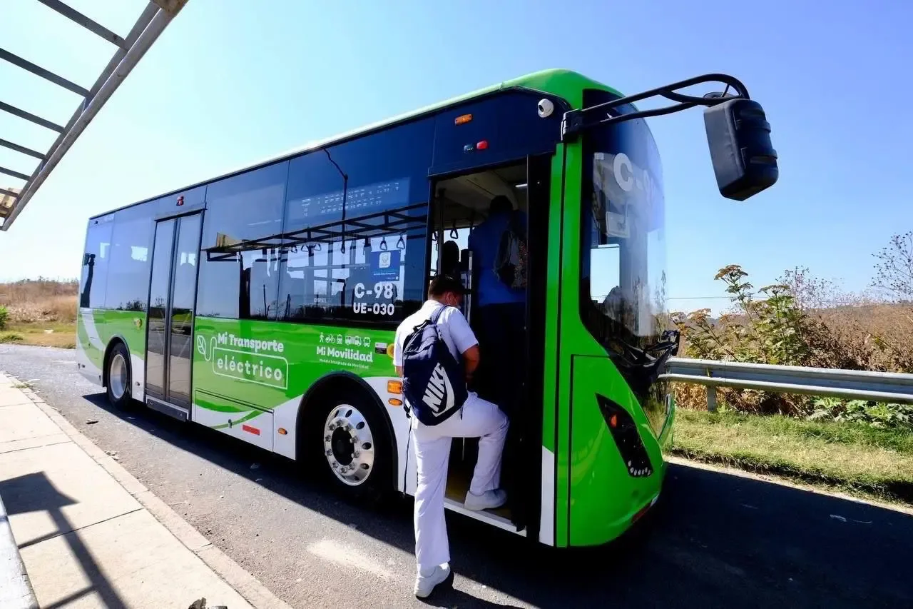 El Gobierno de Jalisco explica su postura sobre el referéndum de tarifas de transporte.