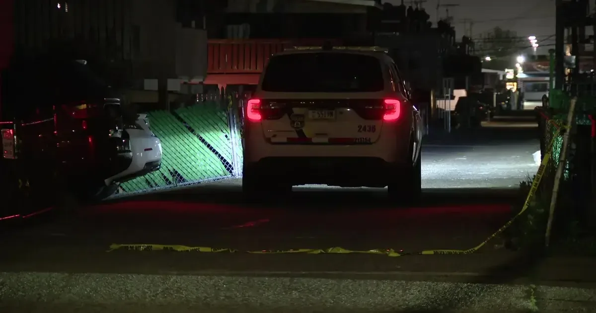 El hallazgo de un hombre de 45 años genera preocupación en la comunidad por la violencia en la ciudad.