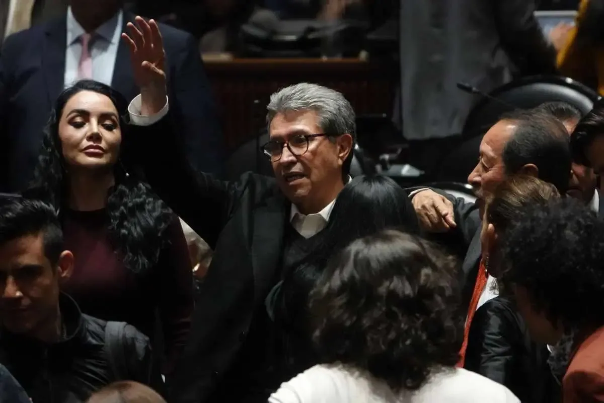 El líder de Morena reitera la importancia de negociar con sus aliados para la reforma electoral.
