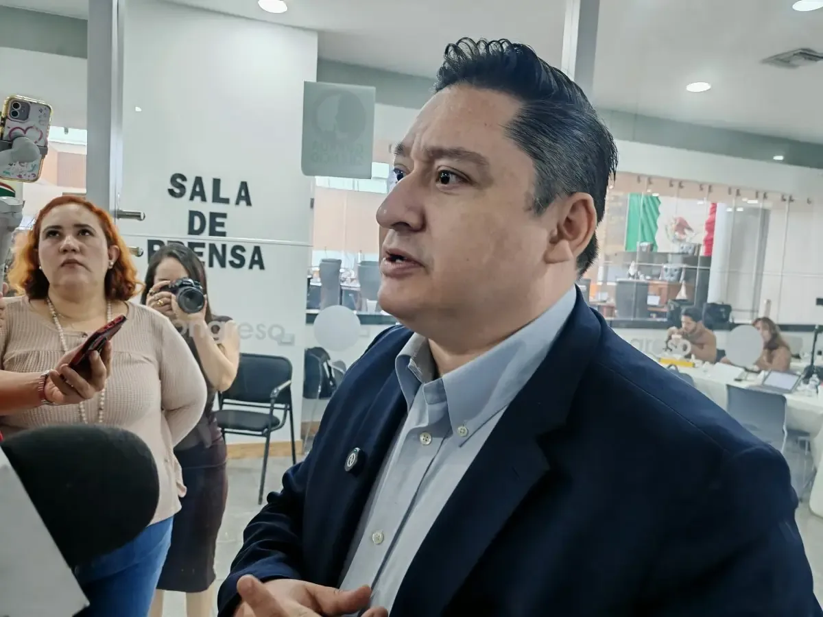 El líder del PAN asegura que la elección del 2027 se enfrentará al crimen organizado.