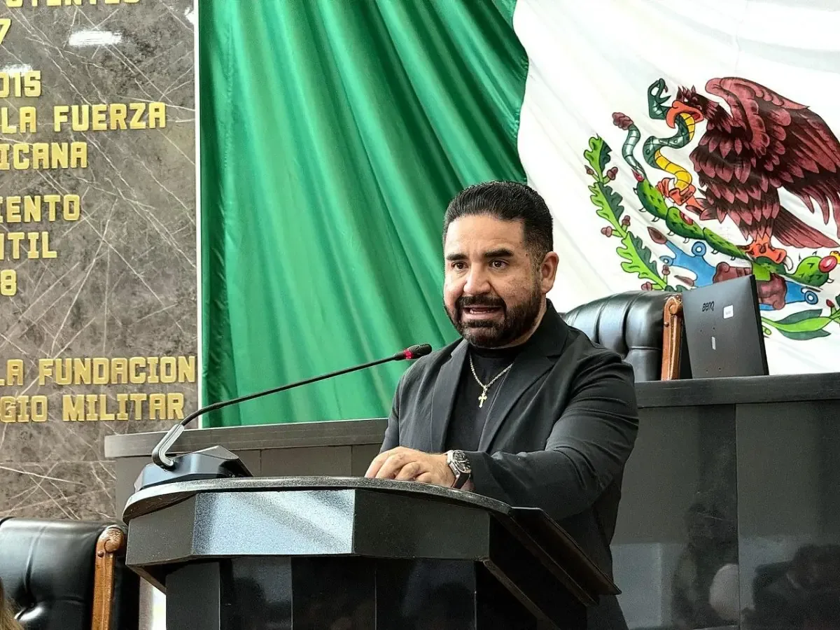 El legislador busca evitar la cancelación de líneas móviles por negarse al registro de datos.
