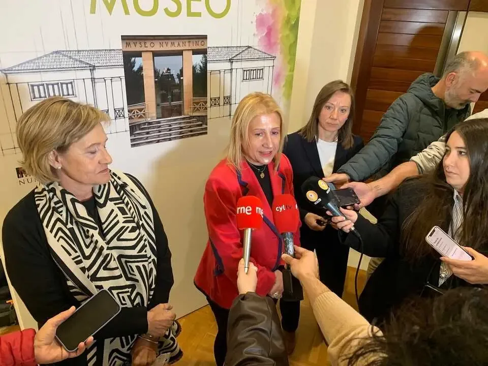 Actividades familiares y exposiciones gratuitas fomentan la cultura en Soria.
