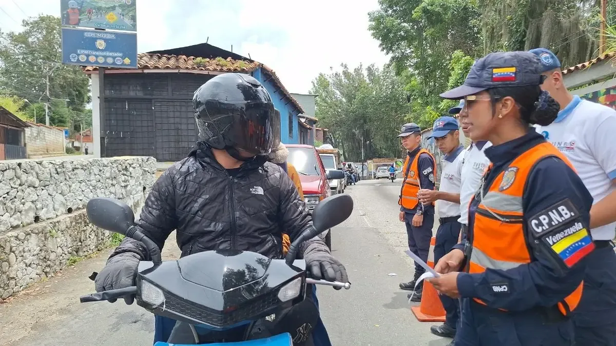 El operativo de seguridad se implementó para garantizar un regreso seguro de los visitantes durante la Semana Santa.