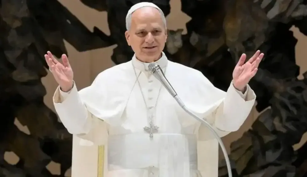 El Papa destaca la importancia de educar a las nuevas generaciones para prevenir la violencia contra las mujeres.