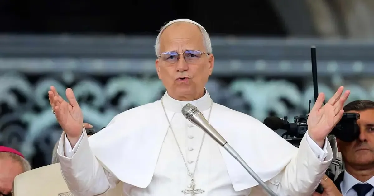 El Papa enfatiza la misión de los soldados cristianos en defensa de los débiles y la promoción de la paz.