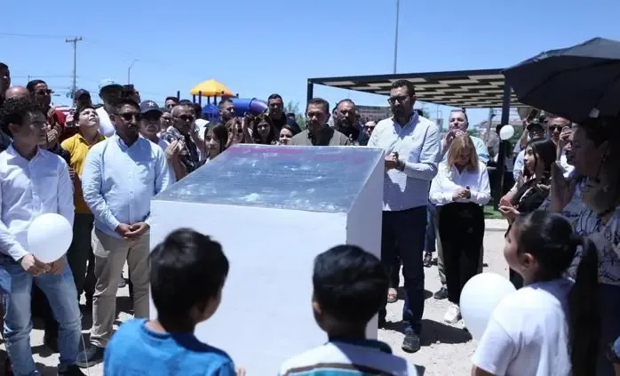 Se rinde homenaje a la memoria de Urquidi Astorga en un evento emotivo.